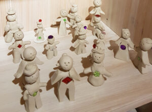 Constellation familiale-figurines